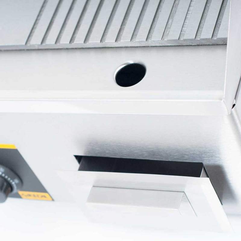 Płyta grillowa 1/2 gładka, 1/2 ryflowana, P 3.3 kW, U 230 V